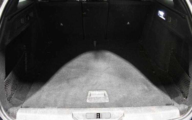 PEUGEOT 308 SW ACTIVE PACK PURETECH NOIR GL-234-RB
