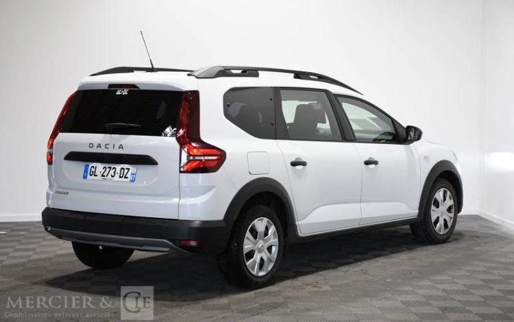DACIA JOGGER 1.0 ECO-G 100 ESSENTIAL
7PL BLANC GL-273-DZ