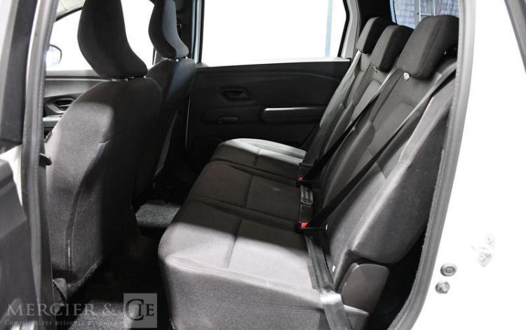 DACIA JOGGER 1.0 ECO-G 100 ESSENTIAL
7PL BLANC GL-273-DZ