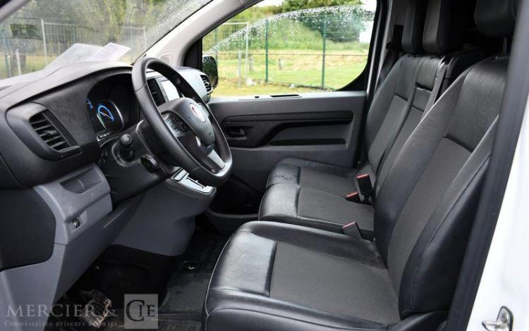 FIAT e-SCUDO FOURGON ELECTRIC 135 77PPM 50KWH STANDARD PRO LOUNGE BLANC GL-413-LN