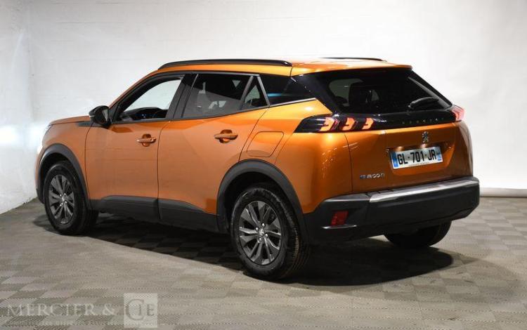 PEUGEOT e-2008 STYLE 136cv ORA GL-701-JR