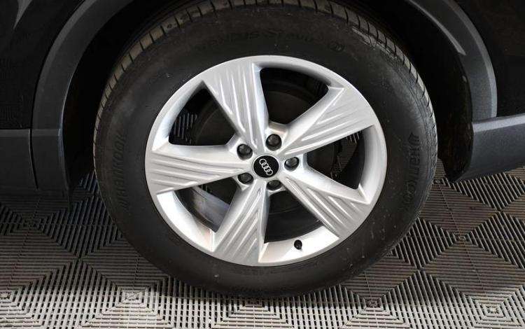 AUDI Q4 35 E-TRON ELECTRIC 170 55KWH BVA NOIR GL-773-WG