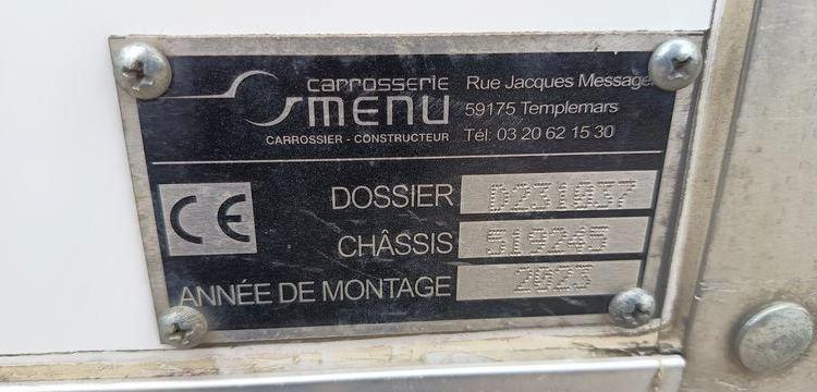 IVECO SDAILY 35C16 AVEC CAISSE ET HAYON DHOLLANDIA – DIESEL – 24720 KMS – ANNEE 2023 BLANC GM-123-AM