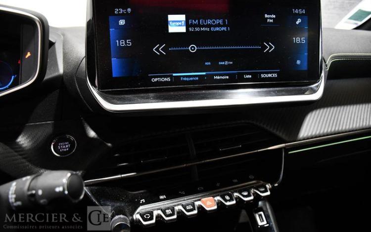 PEUGEOT 208 GT PURE TECH 100 S&S EAT8 NOIR GM-771-RR