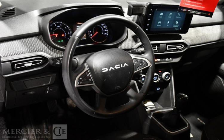 DACIA JOGGER SERIE LIMITEE EXTREME+ 1.0 TCE 110 NOIR GN-238-HS
