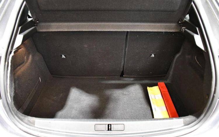 PEUGEOT 208 1.2 PURETECH 75 LIKE S&S GRIS GN-454-LE