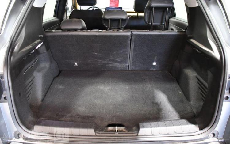 JEEP AVENGER SUMMIT 54kw 2WA BVA GRIS GP-041-MF