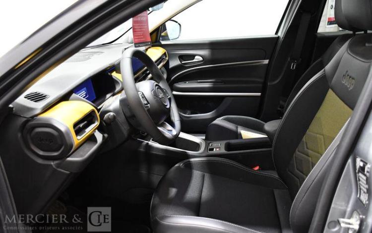 JEEP AVENGER SUMMIT 54kw 2WA BVA GRIS GP-041-MF