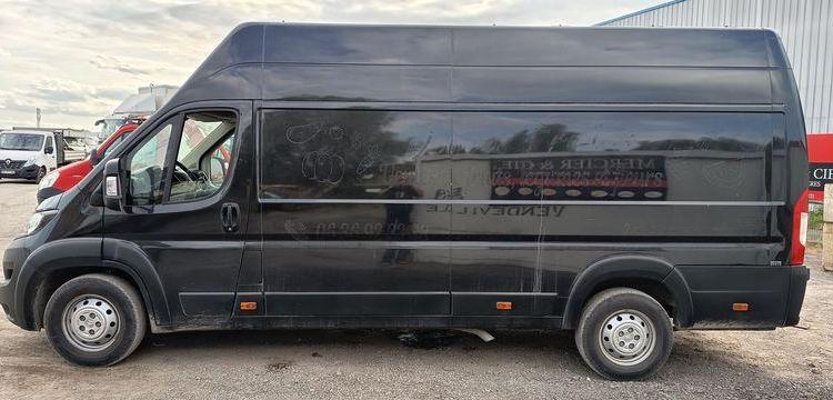 PEUGEOT BOXER 3 PHASE 3 FOURGON 2,2 BLUEHDI 16V FOURGON LONG SURELEVE S&S 165 CV NOIR GP-139-FS
