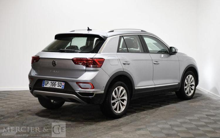 VOLKSWAGEN T-ROC GRIS GP-166-SQ
