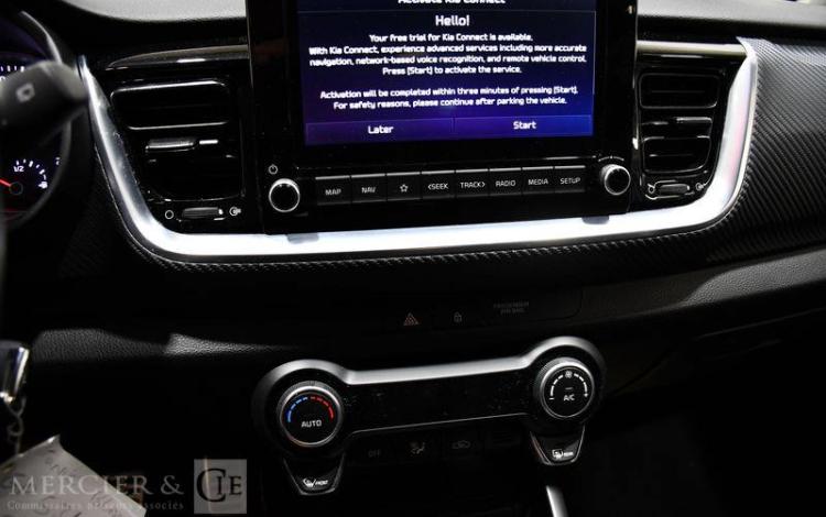 KIA STONIC GT LINE BLANC GP-534-GC