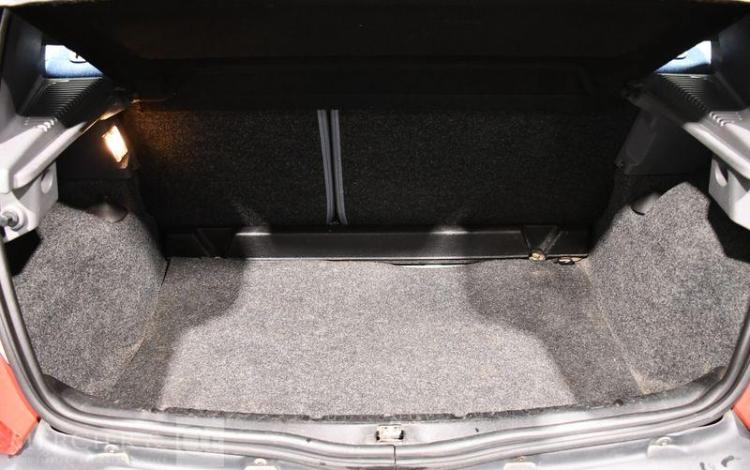 RENAULT CLIO 1,4 75 RXE GRIS GQ-054-WN