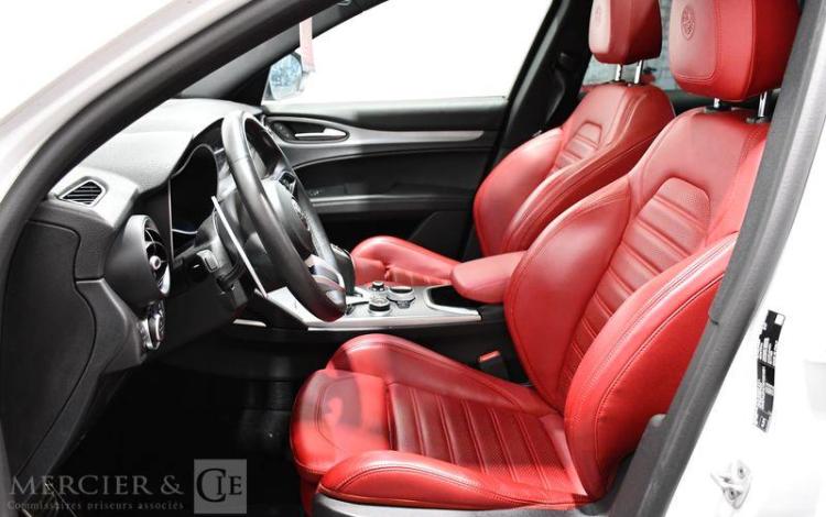 ALFA ROMEO STELVIO 2,0 TD 160 AT8 SPRINT BLANC GQ-524-YY