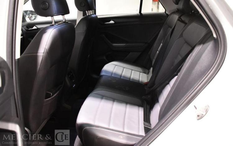 VOLKSWAGEN T-ROC BLANC GR-349-EW
