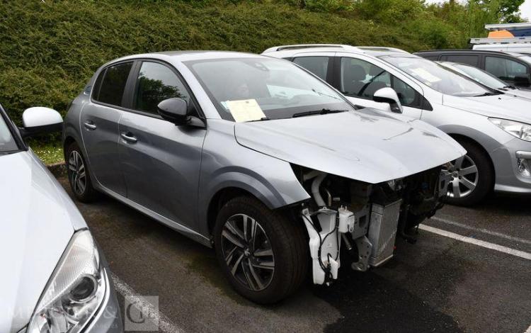 PEUGEOT 208 STYLE PURETECH 100 S&S BVM GRIS GR-691-HL