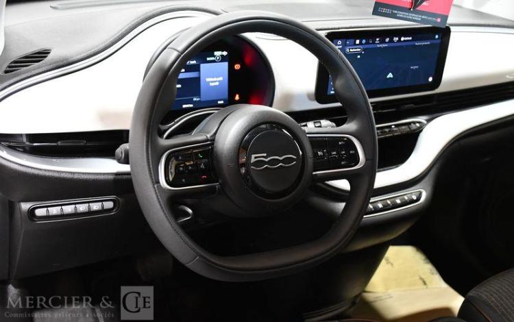 FIAT 500 24 kwh ICONE BLANC GR-879-RN