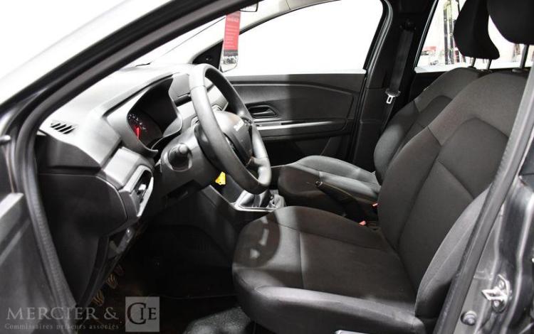 DACIA JOGGER ESSENTIAL ECO-G 100 7PL GRIS GS-588-FM