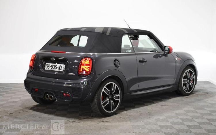 MINI COOPER CABRIOLET JCW 231CH BVA8 GRIS GS-935-WA
