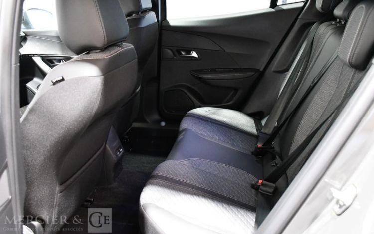 PEUGEOT 2008 ALLURE PURE TECH GRIS GT-207-HC
