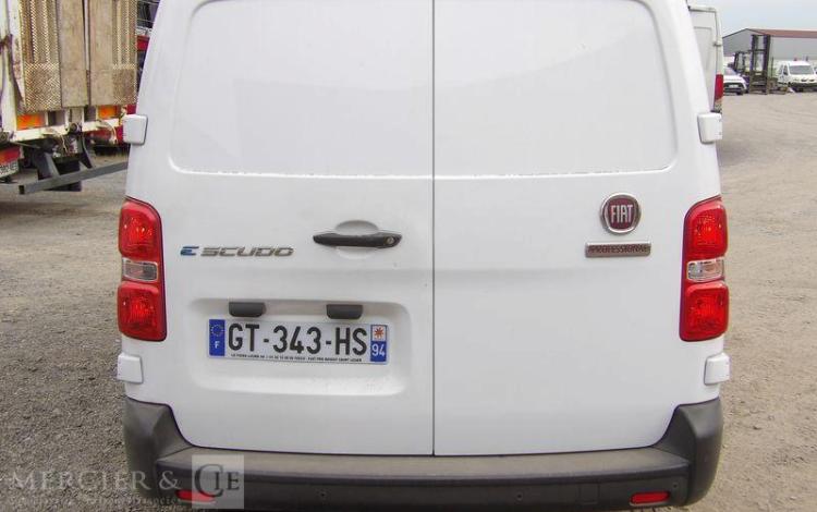 FIAT e-SCUDO 75KWH 6,1 LONG BUSINESS – ELECTRIQUE 7647 KMS – ANNEE 2023 BLANC GT-343-HS