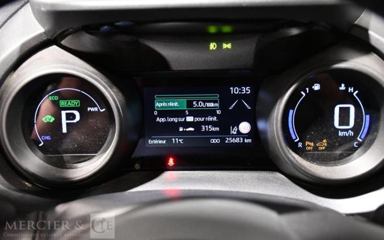 TOYOTA YARIS CROSS PRO HYBRIDE MY22 116H 2WD DYNAMIC BUSINESS BLANC GT-639-ZS