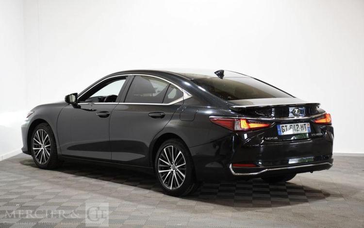 LEXUS ES 300H NOIR GT-642-HT