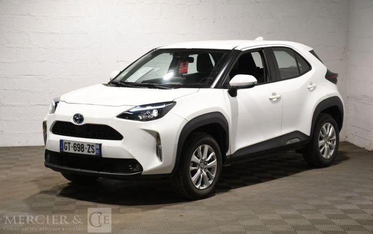 TOYOTA YARIS CROSS PRO HYBRIDE MY22 116H DY BLANC GT-698-ZS