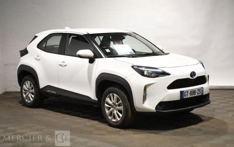 TOYOTA YARIS CROSS PRO HYBRIDE MY22 116H DY BLANC GT-698-ZS