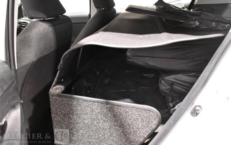 TOYOTA YARIS CROSS PRO HYBRIDE MY22 116H DY BLANC GT-698-ZS