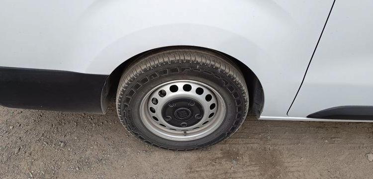 FIAT e-SCUDO 135 75 KWH 6,1 LONG BUSINESS BLANC GT-767-HT