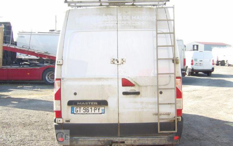 RENAULT MASTER 3 PHASE 2 TRACTION FOURGON L2H2 F3500 2.3 DCI 16 V 130CV – DIESEL BLANC GT-961-PY