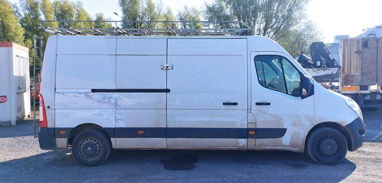 RENAULT MASTER 3 PHASE 2 TRACTION FOURGON L2H2 F3500 2.3 DCI 16 V 130CV – DIESEL BLANC GT-961-PY