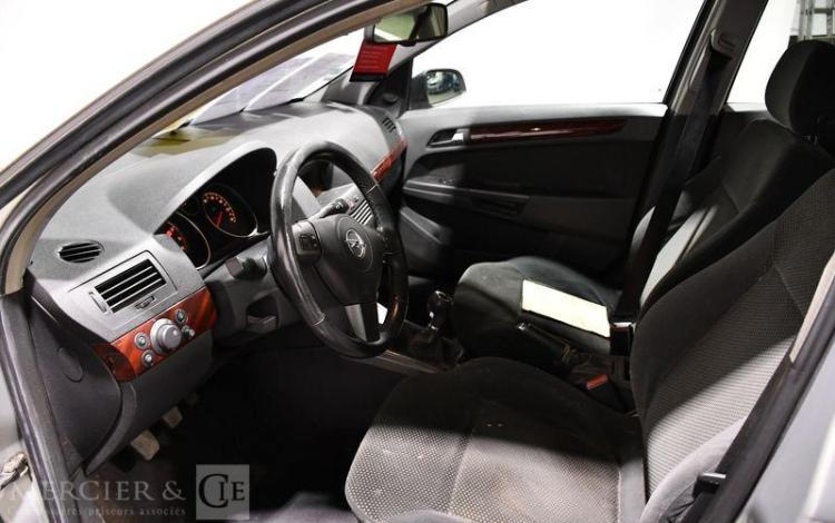 OPEL ASTRA 1,4 TWINPORT 90CH EDITION GRIS GT-967-ZF