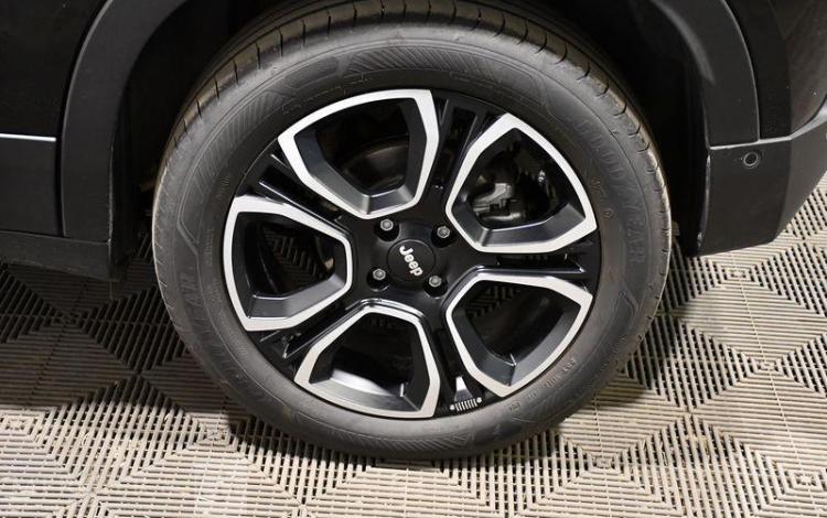 JEEP AVENGER BEV 115KW SUMMIT NOIR GV-062-TK