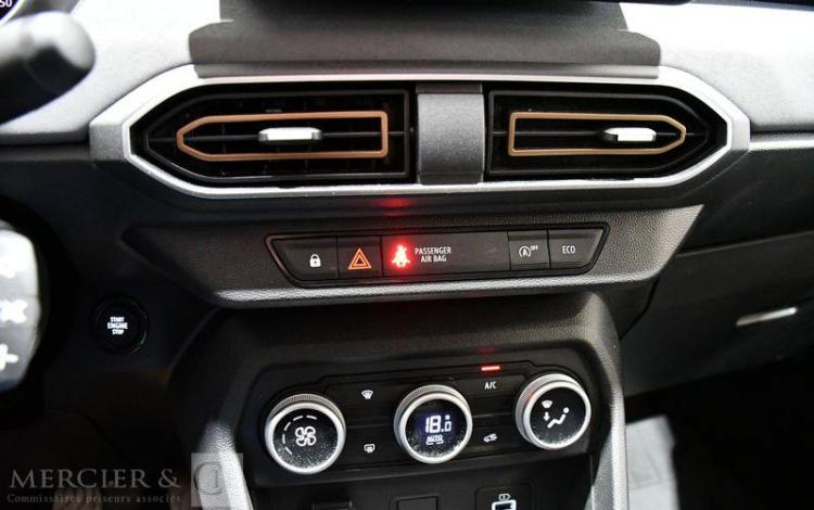 DACIA JOGGER EXTREME+ ECO-G 100 5PL VERT GV-573-RP