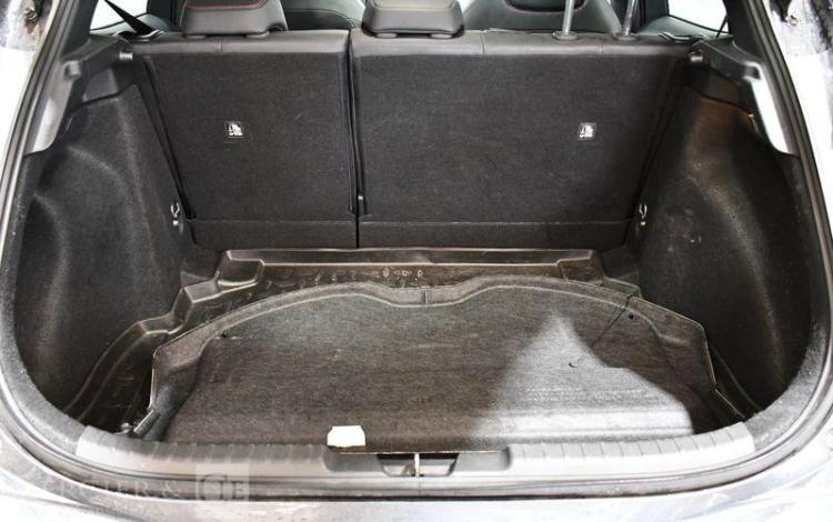 TOYOTA COROLLA 1.8 122H 100 HYBRID FULL-HYBRID GR-SPORT GRIS GV-786-QT