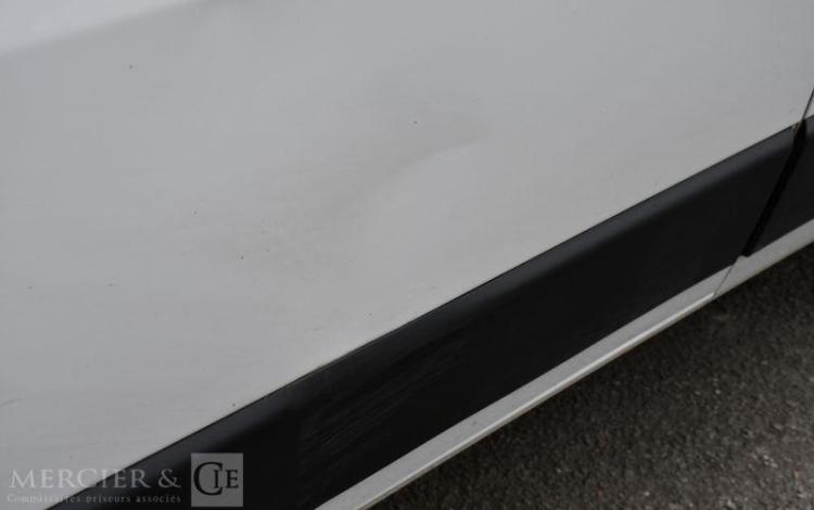 CITROEN JUMPER FOURGON 2.2 BLUEHDI 140 30 L1H1 CLUB BLANC GV-889-SV