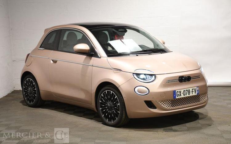 FIAT 500 24KWH LA PRIMA CHAMPAGNE GX-078-FV