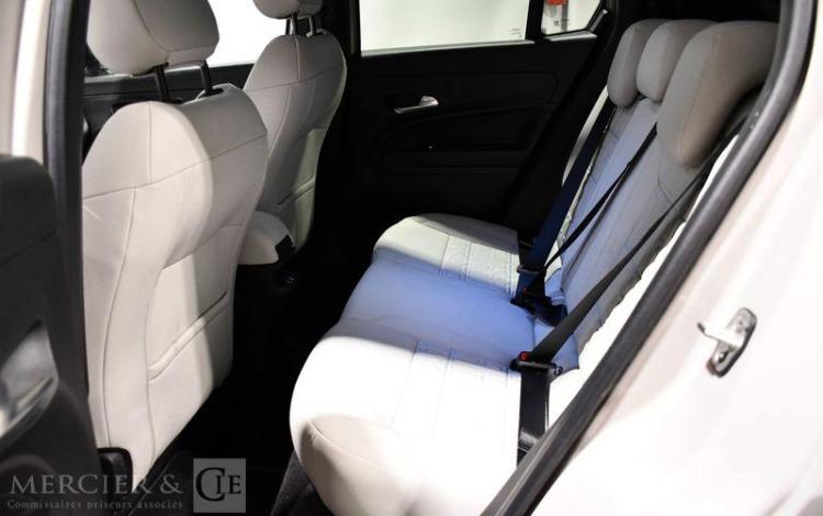 FIAT 600 ELECTRIQUE 54KWH LA PRIMA BEIGE GX-437-YJ