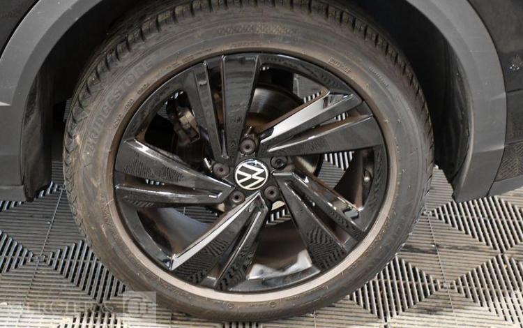 VOLKSWAGEN T ROC NOIR GX-890-ED