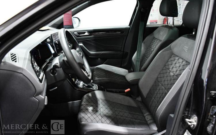 VOLKSWAGEN T ROC NOIR GX-890-ED