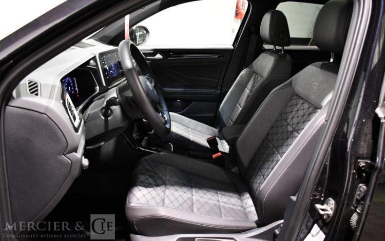VOLKSWAGEN T-ROC NOIR GX-972-DZ