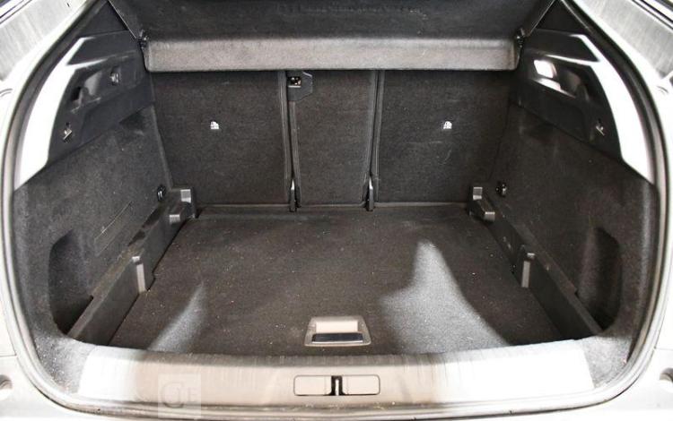 PEUGEOT 3008 GRIS GY-930-TF