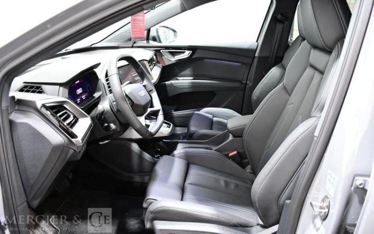 AUDI Q4 SPORTBACK GRIS GY-958-TB