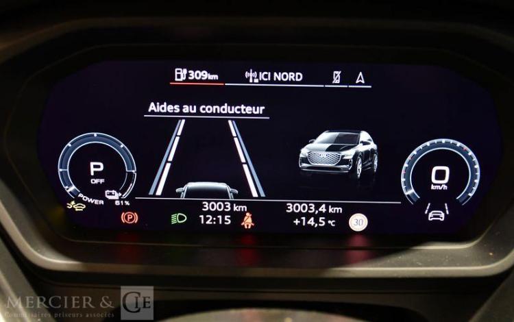AUDI Q4 SPORTBACK GRIS GY-958-TB