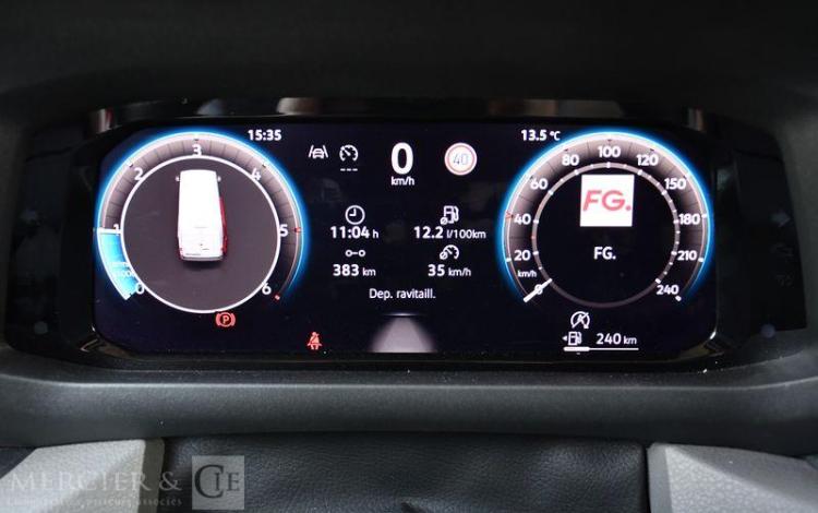 VOLKSWAGEN CRAFTER VAN 35 L3H3 11M3 TRAC 2,0 TDI 140 BLANC GZ-985-MD