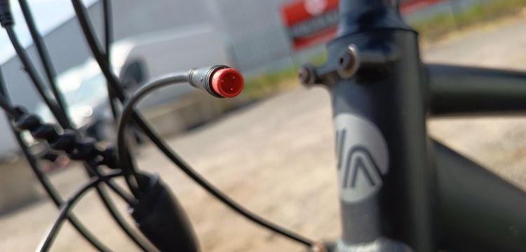 POWER BIKES VELO RAS RUNNER EU A ASSISTANCE ELECTRIQUE  QB-2494-VV