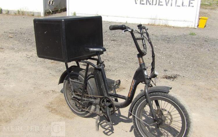 POWER BIKES VELO RADRUNNER EU A ASSISTANCE ELECTRIQUE  VELO8