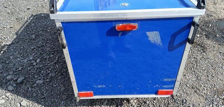4 CHASSIS NOIR + 4 CAISSES + 2 BOX  VLOVE100