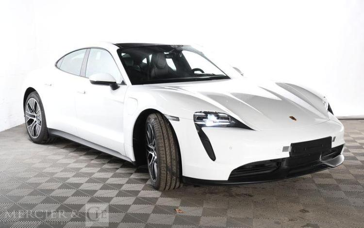 PORSCHE TAYCAN BLANC WIE5262E